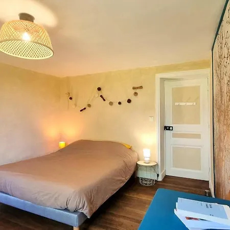 Maison Paisible Avec Animaux Admis - 15 Pers. - Fr-1-496-405 * Saint-Hilaire-sous-Charlieu