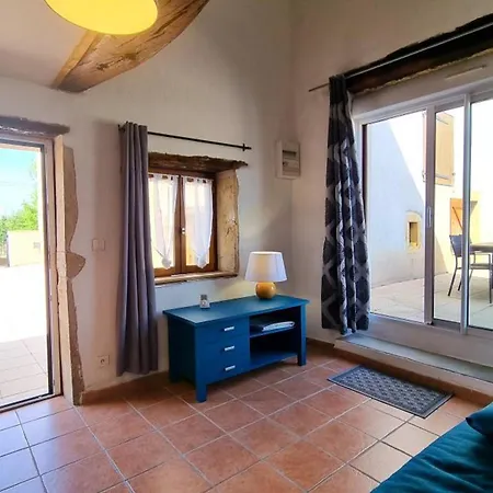 Maison Paisible Avec Animaux Admis - 15 Pers. Saint-Hilaire-sous-Charlieu